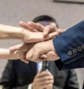  4生肖男「婚后最离不开老婆」 他结婚越久越黏