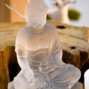 门前水塘风水吉凶全解析：科学验证+传统禁忌
